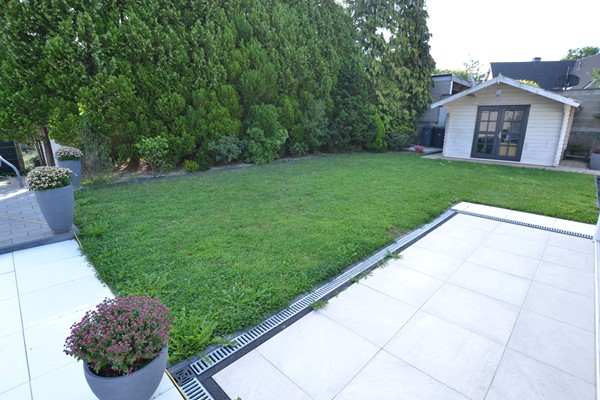 Dr. Limpensstraat 13011.JPG